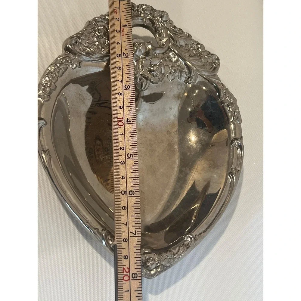 Leonard Silverplate Trinket ‎ Vanity Dish Ornate Heart Shaped Floral Italy VTG